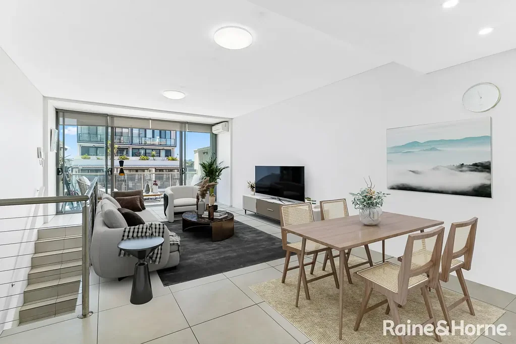 Two Bedroom Apartment In The Heart of Marrickville