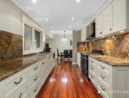 20 Augusta Road, The Basin, VIC 3154, 4 Kuwarto, 2 Banyo, House