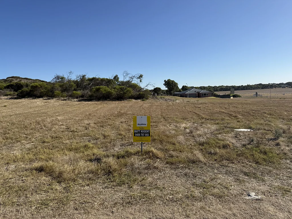 44 Premier Circle, Dongara, WA 6525