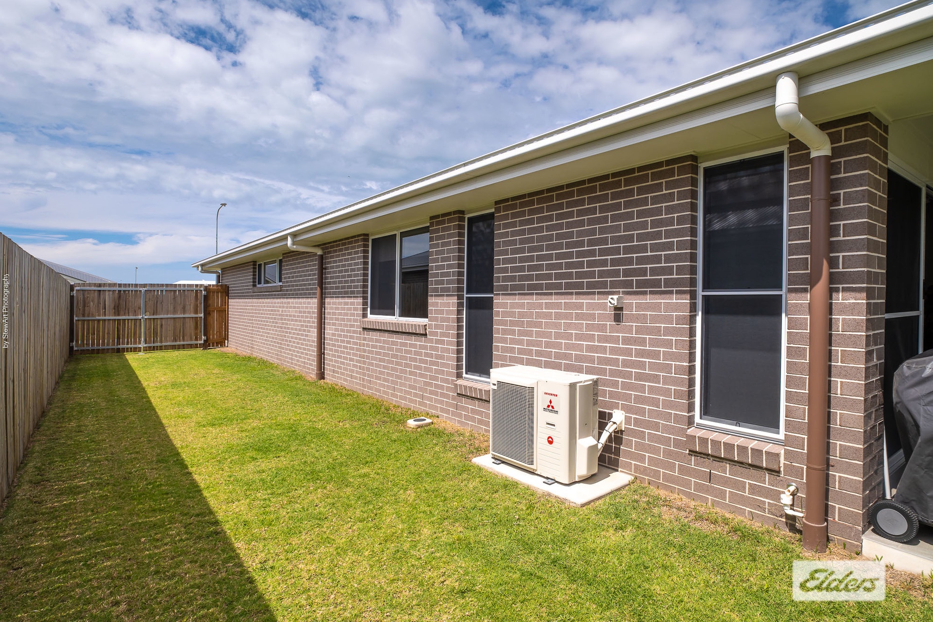 4 LUCINDA WAY, ELI WATERS QLD 4655, 0 غرف, 0 حمامات, House