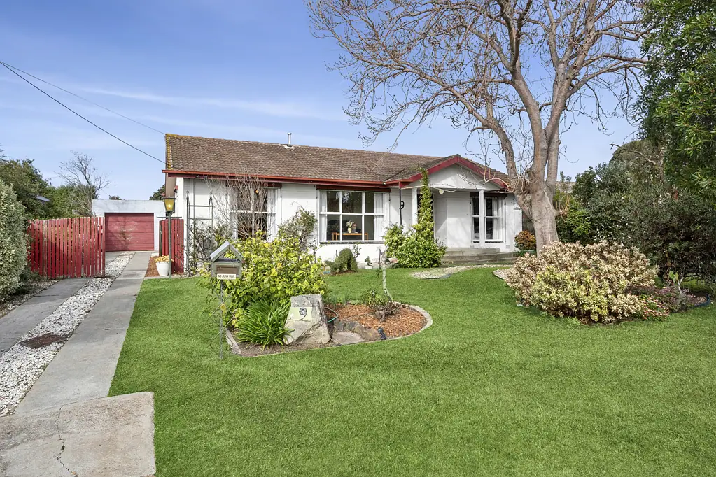 9 Madigan Court, Highton, VIC 3216