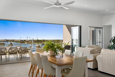 Birtinya 3房  House-Sized Living. Penthouse Views. Exceptional Buying.