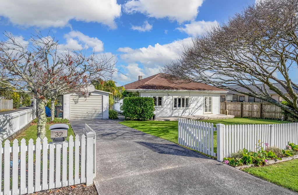 Bucklands Beach 3 Slaapkamer First time on the market in over 40 years | 771sqm
