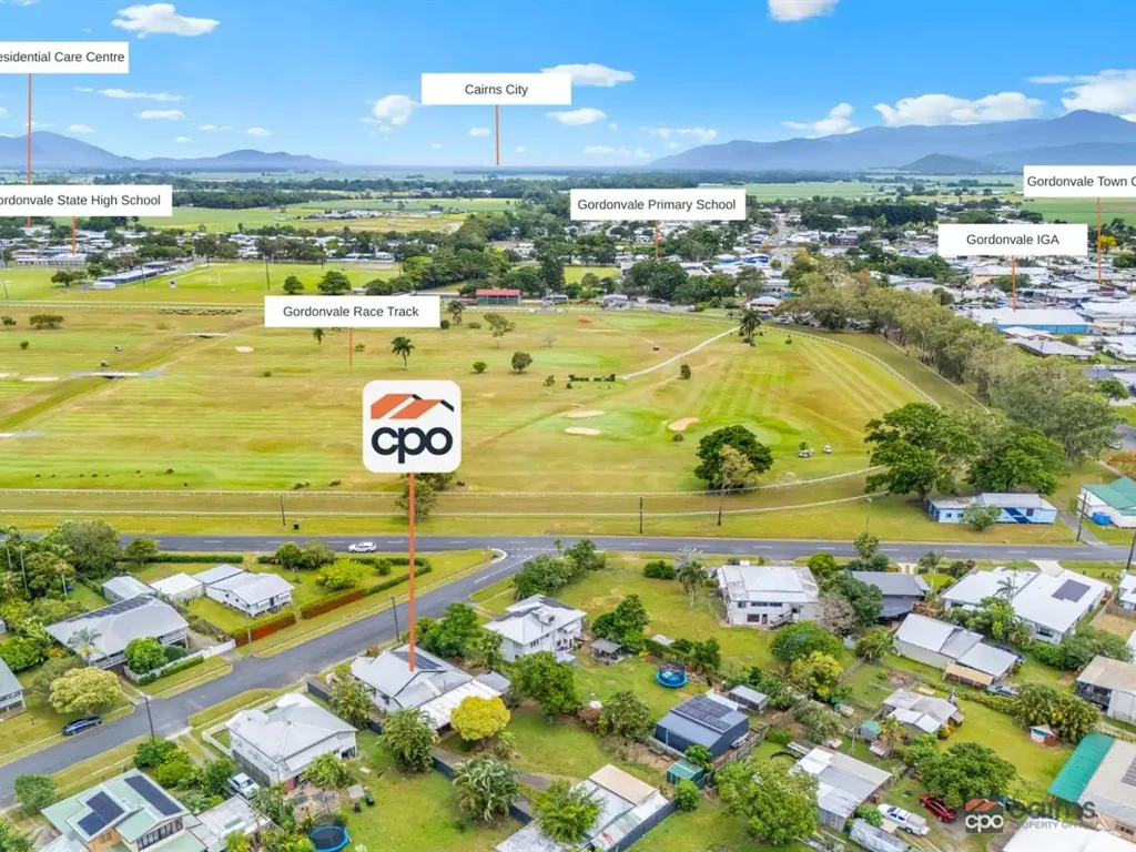Gordonvale 3Moenga Spacious Home & Large Block In Gordonvale Township