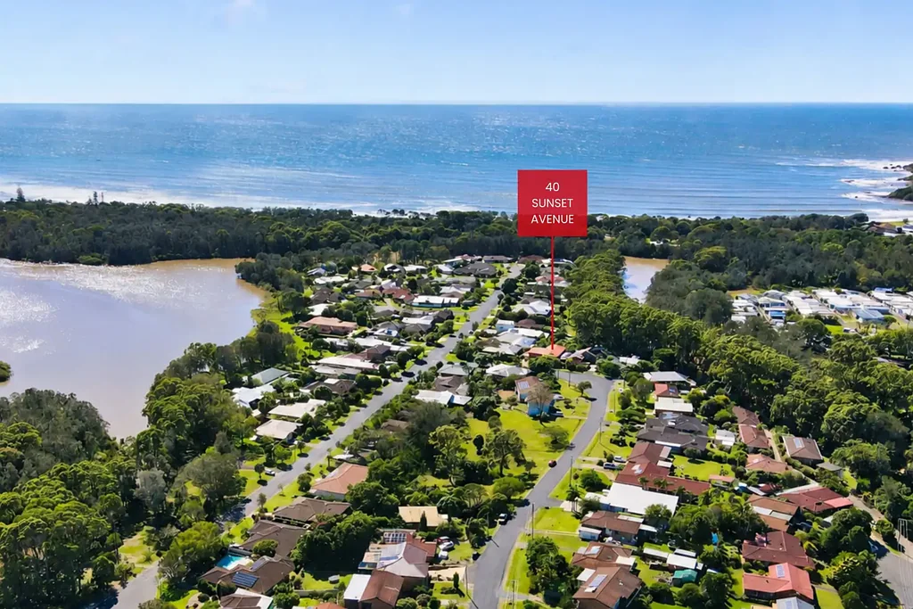 Woolgoolga 4房  Big Block. Prime Location. Endless Potential.