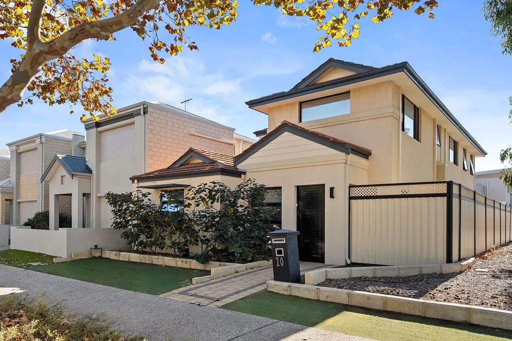 20 Emma Street, Rockingham, WA 6168