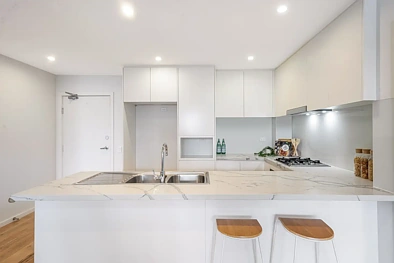 Hurstville 2બેડરૂમ Stylish Full Brick  2-Bedroom Unit in Hurstville Public School Catchment