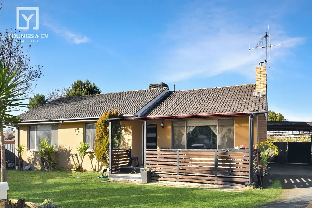 Great Location - 3 Bedroom Home