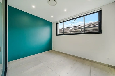 75A Tompson Road, Panania, NSW 2213, 5 rūma, 3 rūma horoi, Apartment