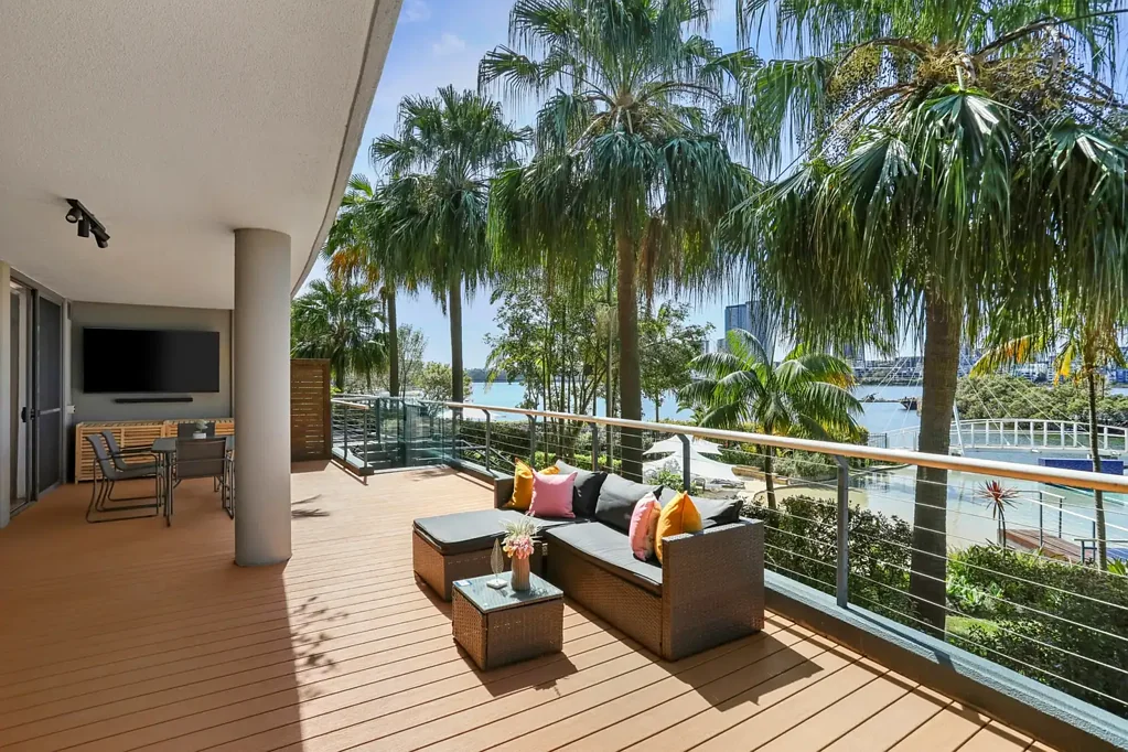 Turnkey Waterfront Oasis – Fully Furnished Corporate Living moments from Urban Surf!