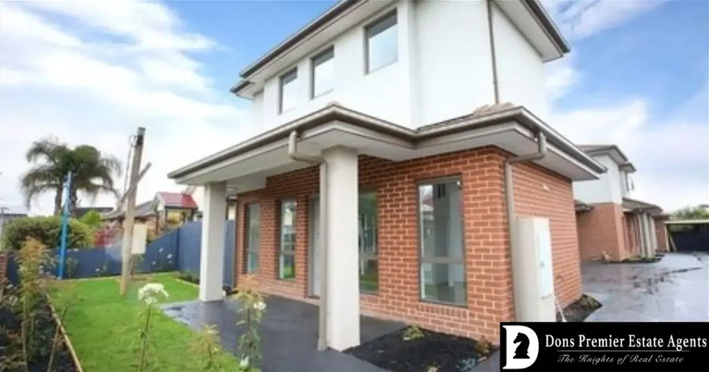 Dandenong 3 Bedroom Captivating Townhouse with Modern Features at 1/3 High Street, Dandenong VIC 3175