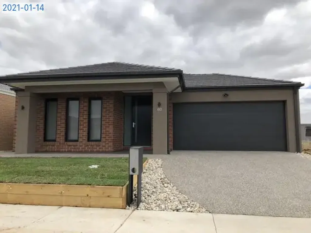 Stunning, Spacious & Brand New Family Home in Tarneit!