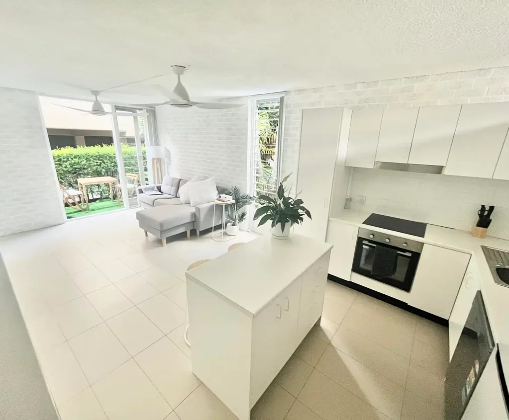 St Lucia 2બેડરૂમ Beautiful 2-storey 2-bedroom Townhouse in St Lucia (near University of Queensland) Shopping, Trains, Busses & Ferry