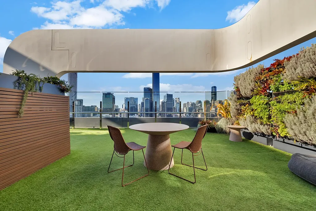 South Brisbane 1침실 Stylish Urban Living with Stunning City Views - Welcome to ArtHouse Apartments!