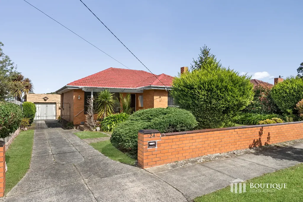 Mulgrave 3Habitaciones BUILD, RENOVATE OR INVEST IN A GREAT LOCATION…THE CHOICE IS YOURS!