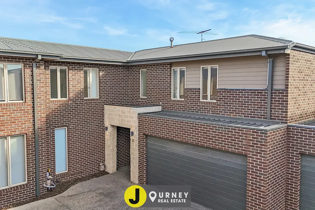 Seaford 3 Bedroom High-Yield Coastal Investment or Lifestyle Winner – Walk to the Beach
