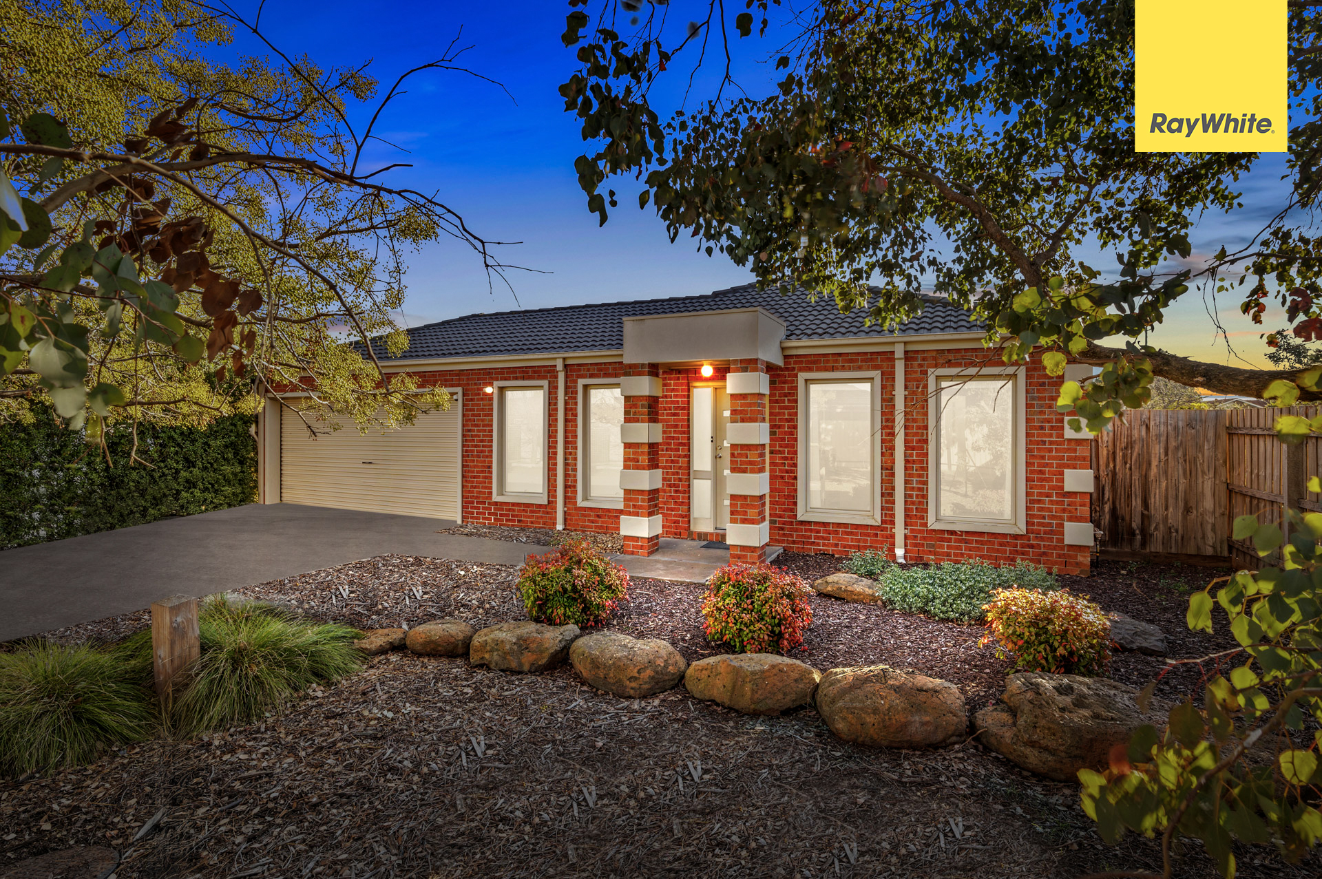 10 BIRDSWING TCE, MELTON SOUTH VIC 3338, 0房, 0浴, House