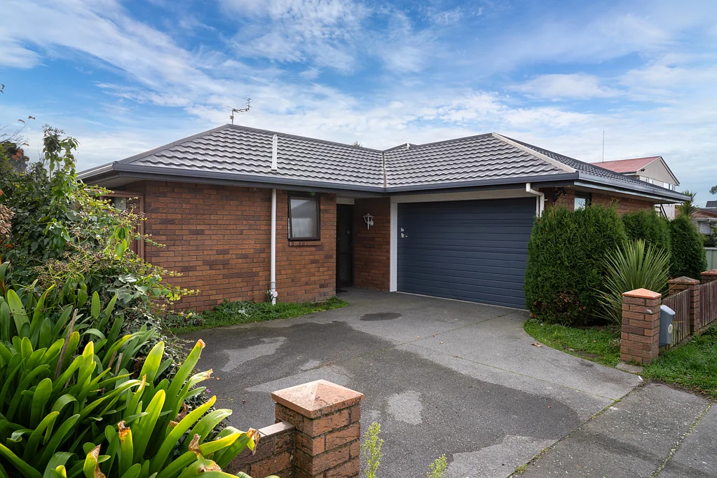 Riccarton 2 Bedroom Add Value in a Prime Riccarton Location