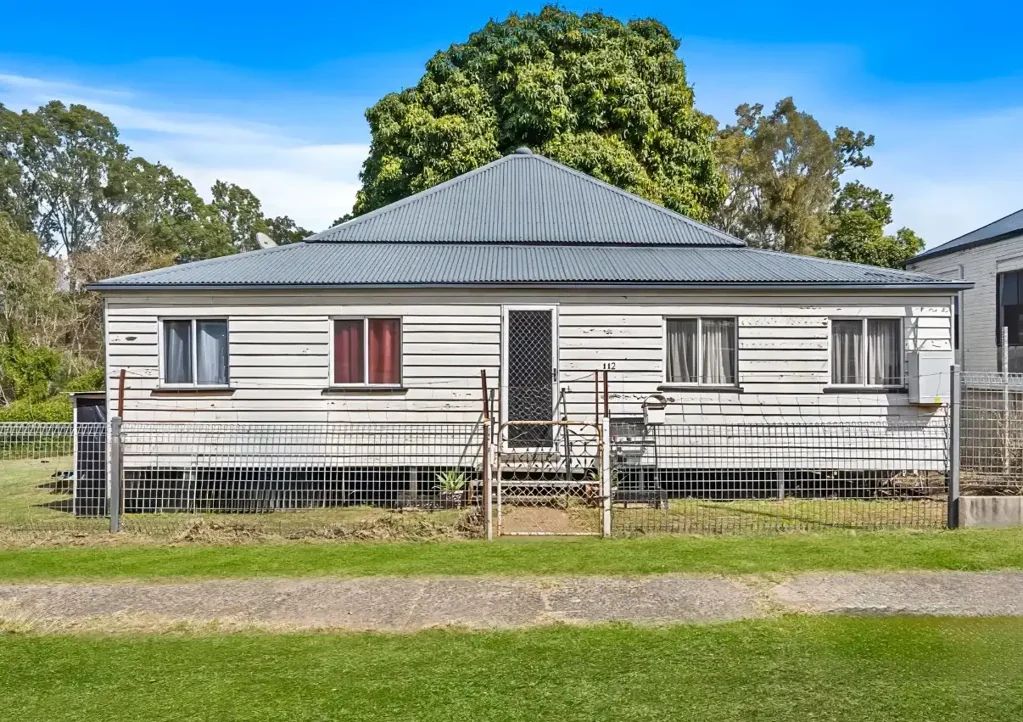 112 James Street, Mount Morgan, QLD 4714