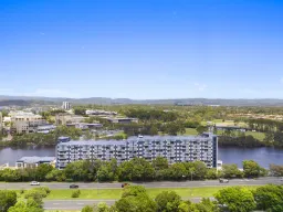 140 & 142/25 Lake Orr Drive, Robina