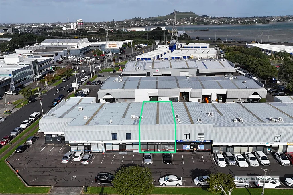 Onehunga  CBRE | Pure Warehouse Minutes from SH20