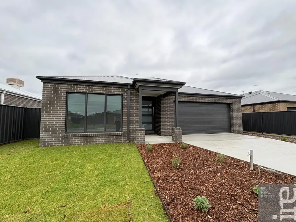 Be the First to Call This Stunning New Home Yours!