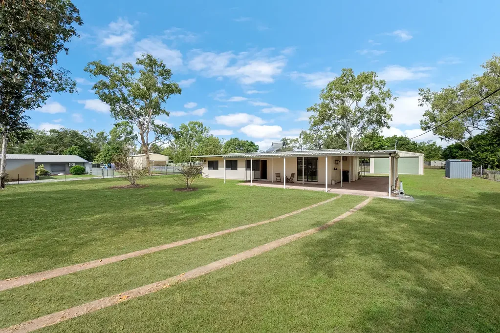 Black River 4房  Rural Family Retreat on 4,000sqm with Room to Grow