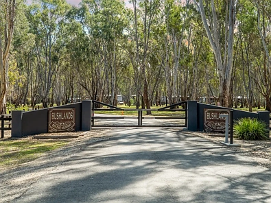 Tocumwal 7 Slaapkamer Bushlands on the Murray – Iconic Riverside Lifestyle & Tourism Opportunity