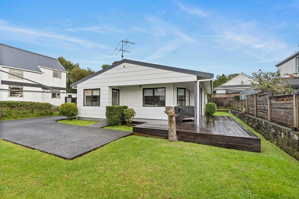 Mount Albert 3Moenga Offered as a deceased estate - won’t last long