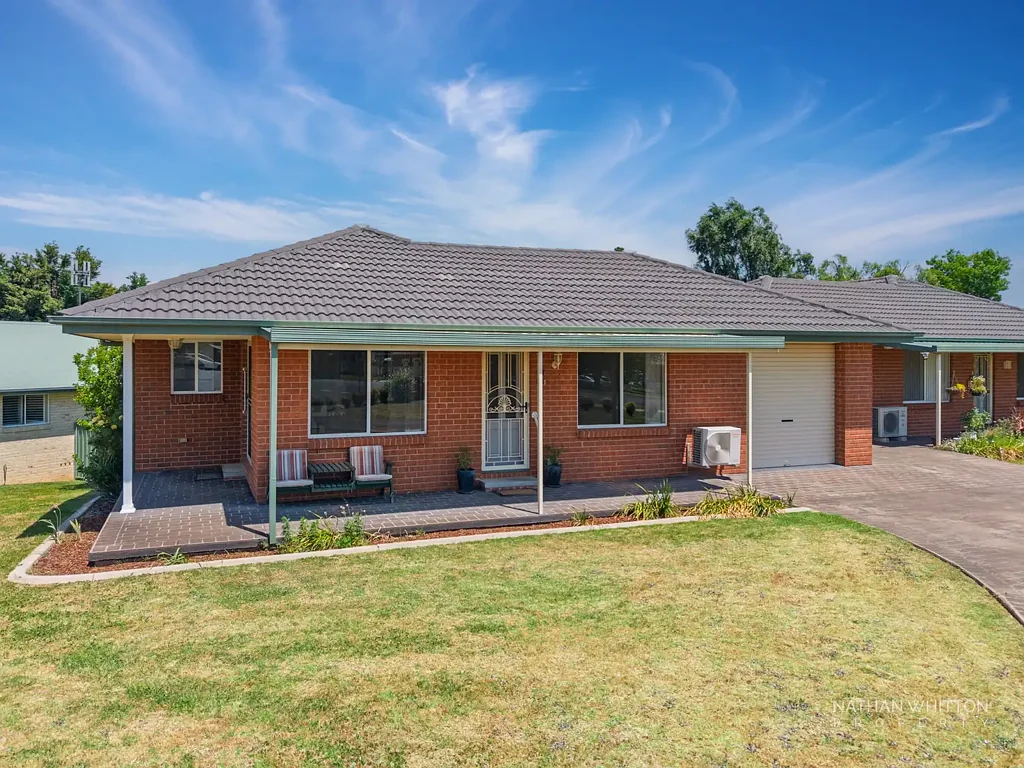 16A Hill Street, Uralla, NSW 2358