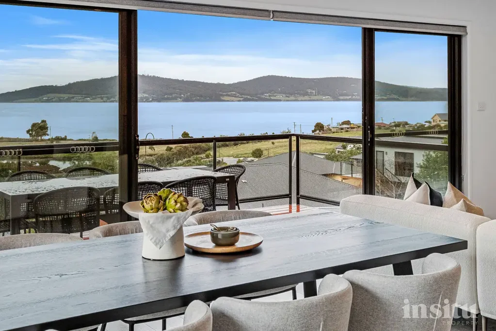 Rokeby 5部屋 Spacious Family Living with Stunning Bay Views