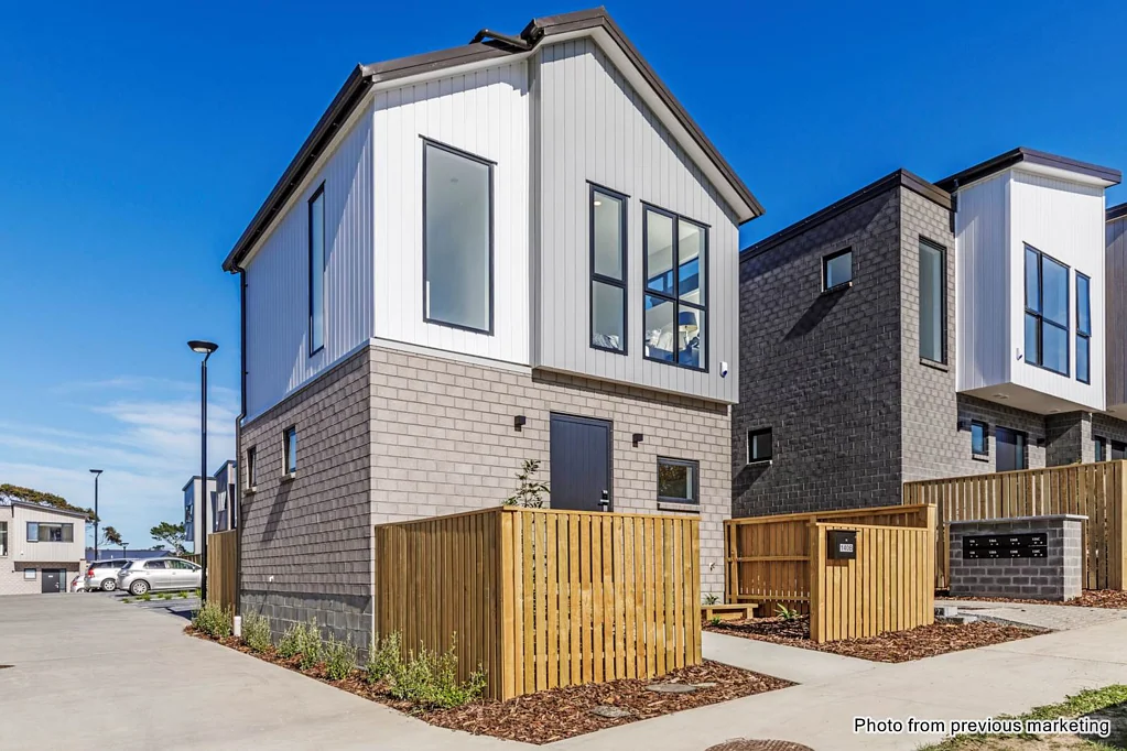 140B Tiriwa Drive, Massey, Waitakere City, Auckland