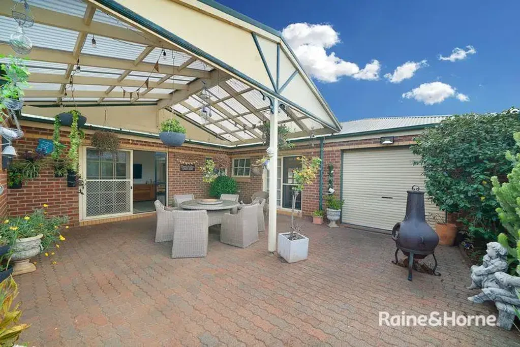 Bacchus Marsh 4Kwarto Charming Family Oasis with Stunning Views and Timeless Comfort