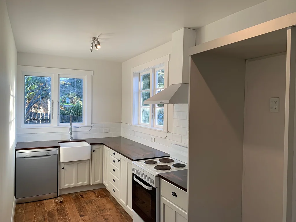 Charming Home in the Heart of Maungaturoto