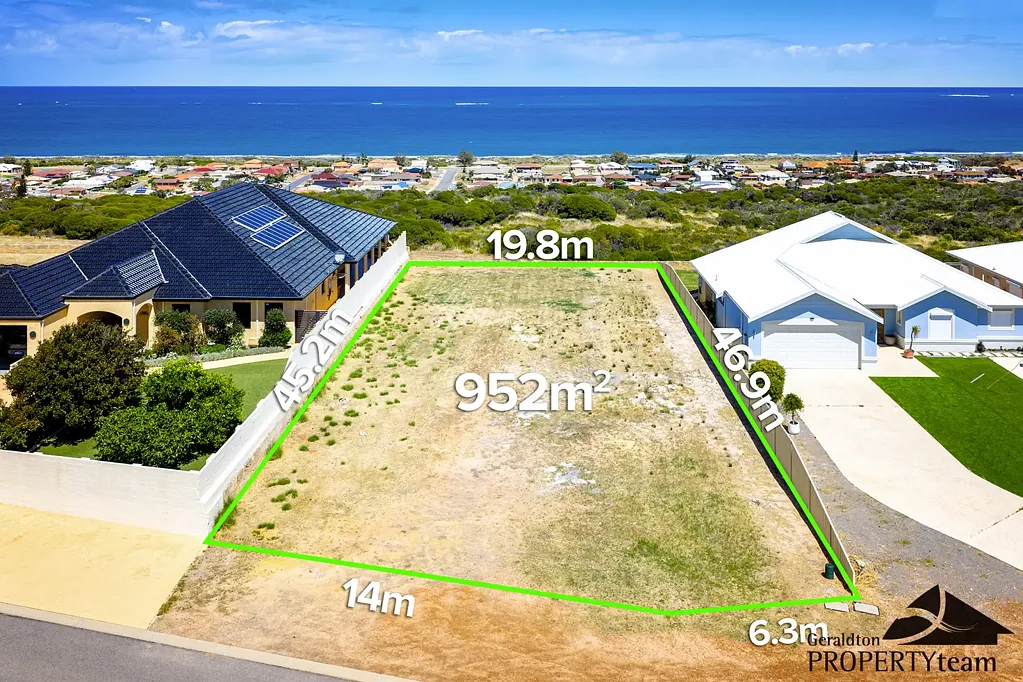 31 Flavio Crescent, Wandina, WA 6530