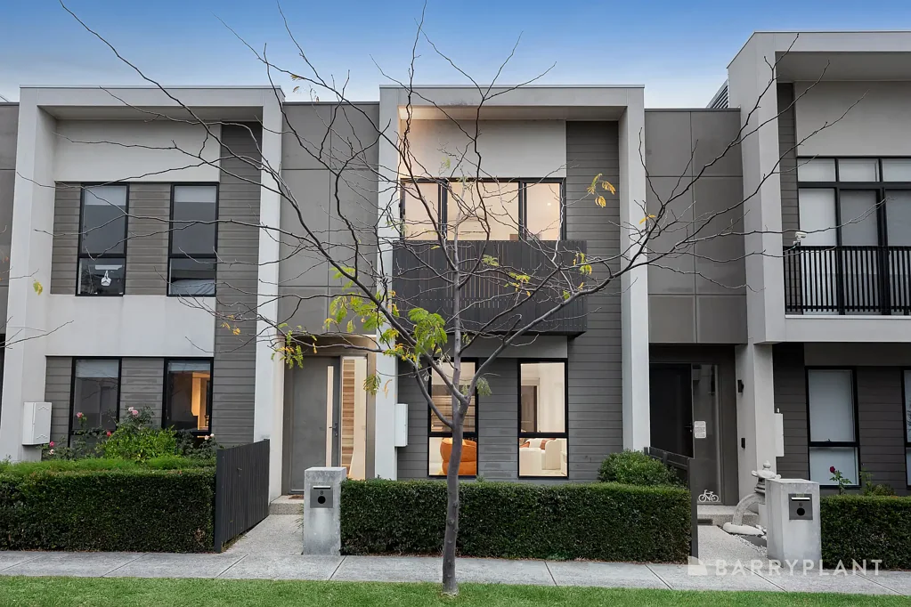 8 Mulberry Avenue, Cheltenham, VIC 3192