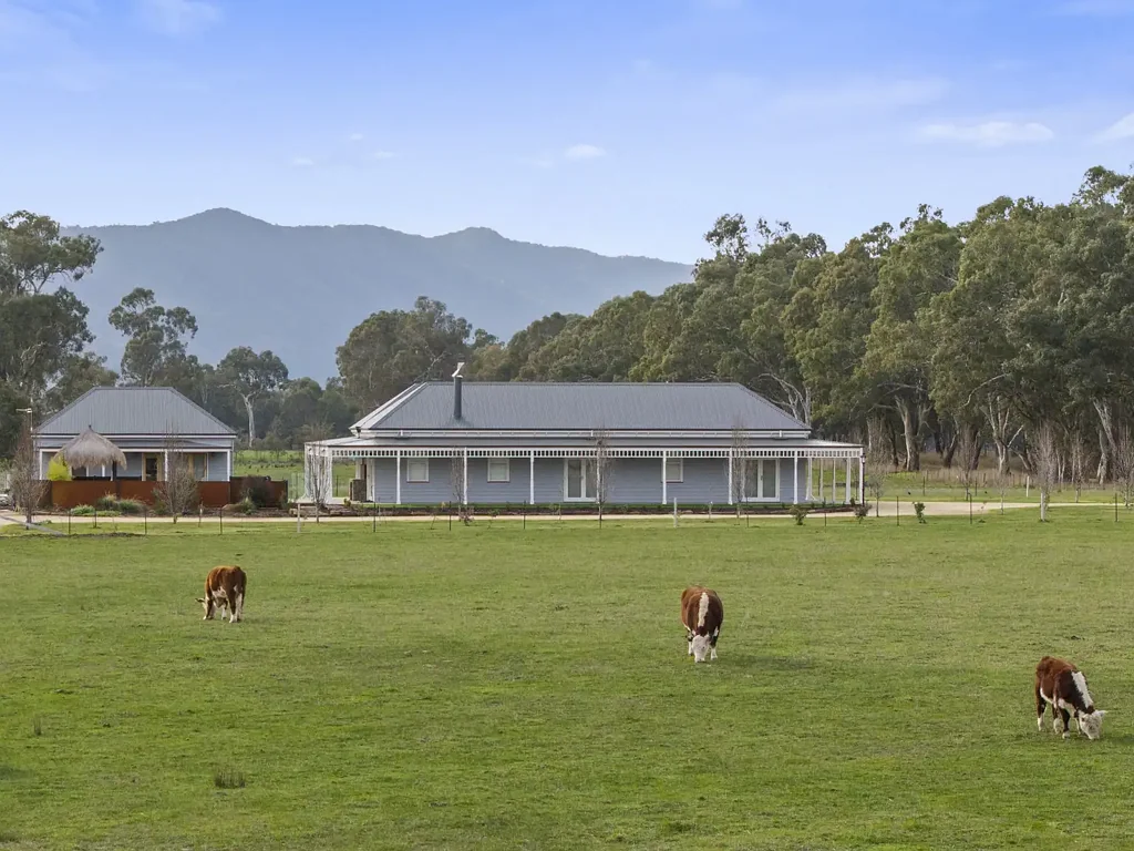 Mansfield 5 Bedroom Old world grandeur with modern luxury and convenience!