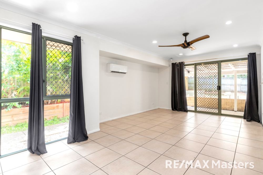 16 SCARLET PL, FOREST LAKE QLD 4078, 0 habitaciones, 0 baños, House