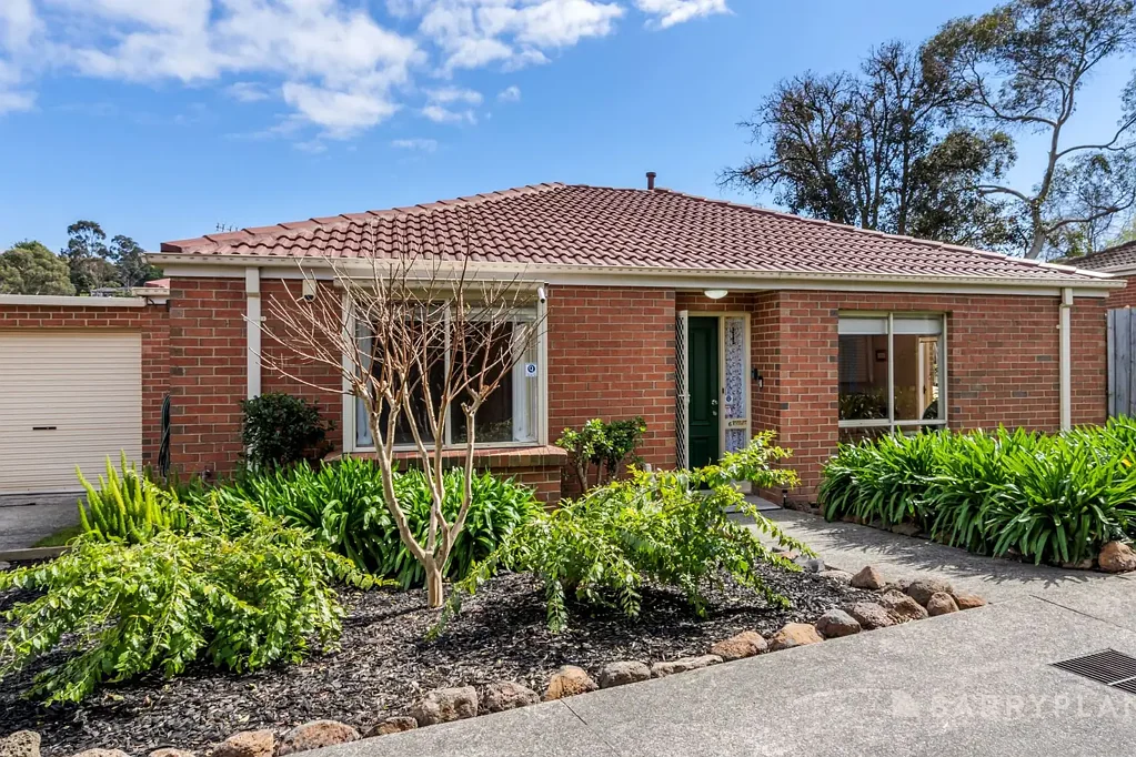 Ferntree Gully 2 Bedroom Spacious, Private & Perfectly Positioned.