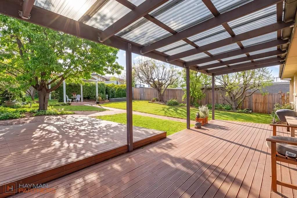 ਹੋਰ - 4 Gillies Street, Curtin, ACT 2605
