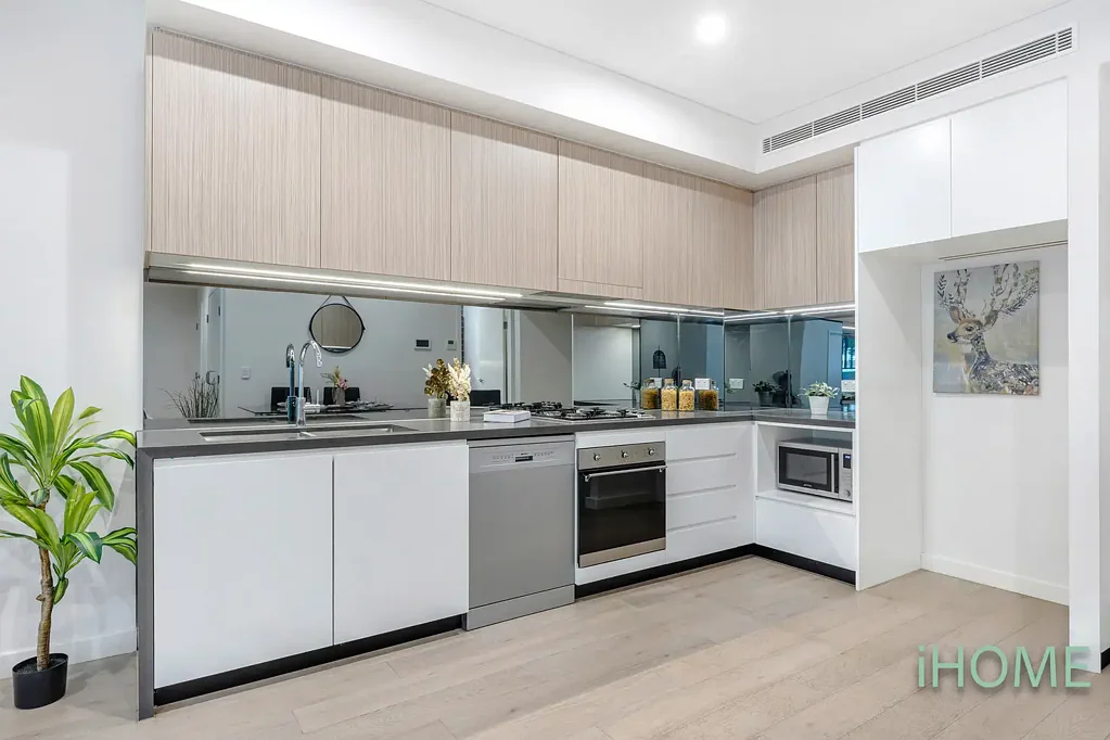 U2/76 Cudgegong Rd, Rouse Hill, NSW 2155