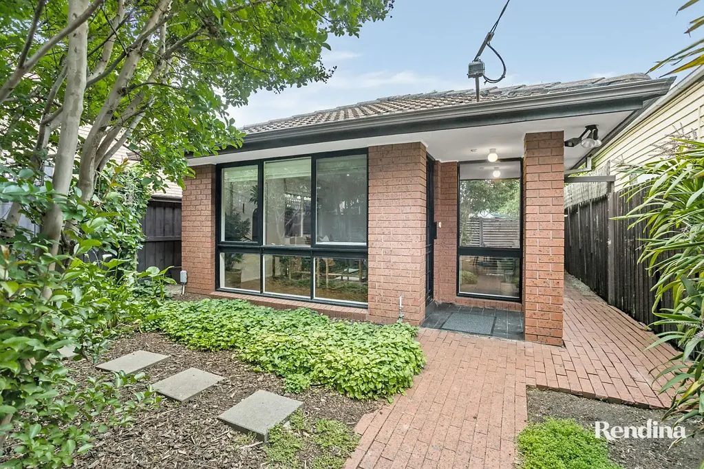 1 Robertson Street, Kensington, VIC 3031