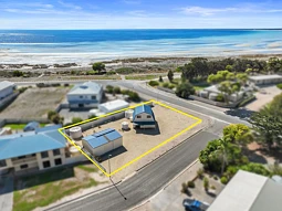 15 Savio Road, Point Turton