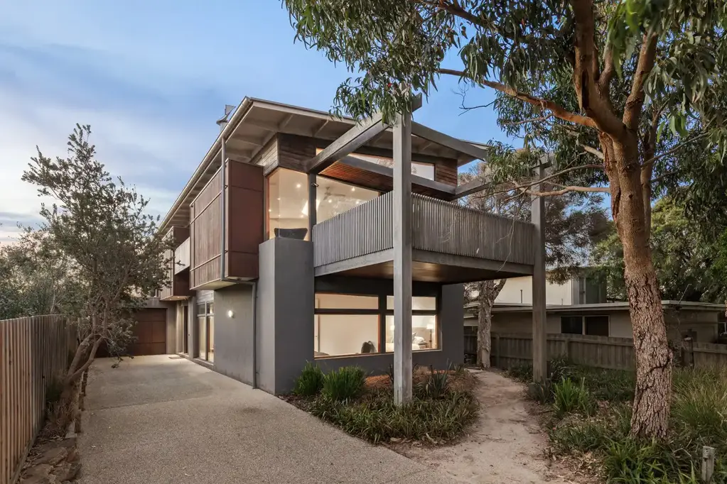 Point Lonsdale 5침실 Experience Coastal Luxury—every detail, every moment, every day.