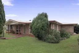 16 Lyness Court, Wilsonton Heights