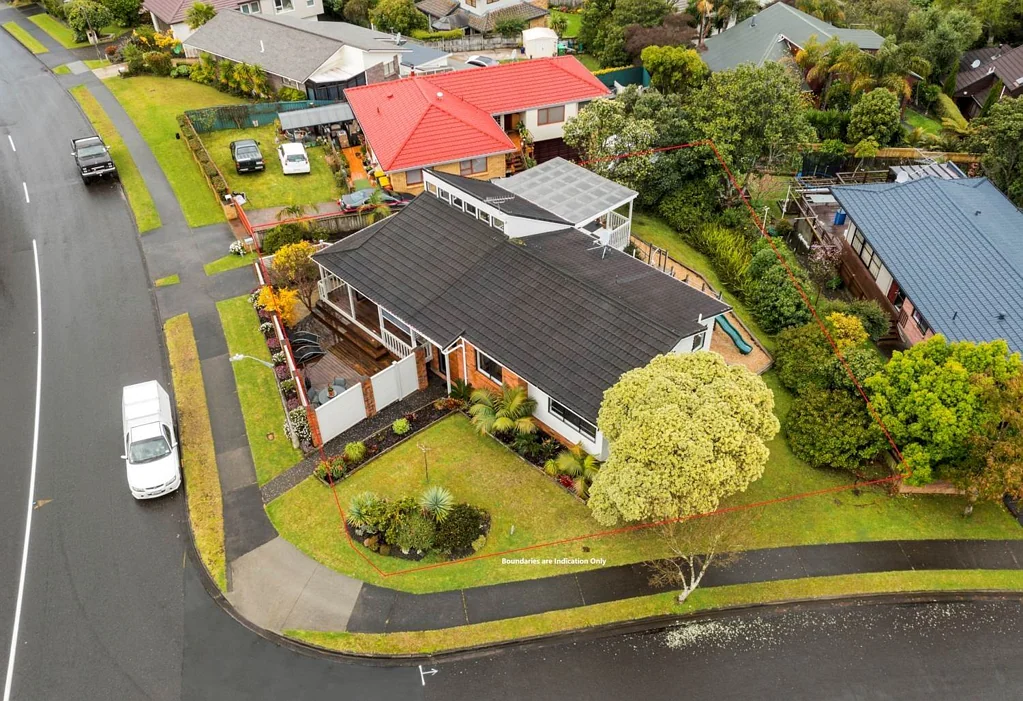 Spacious Family Home in Sought-After Marina Vi...