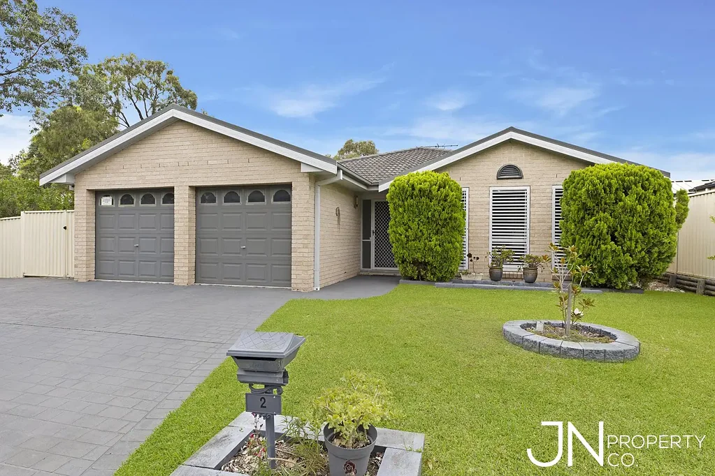 2 Greenhaven Circuit, Woongarrah, NSW 2259