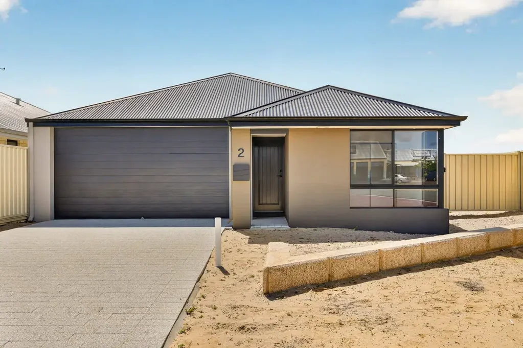 Singleton 3房  Why: Because this newly built residence offers a pristine coastal setting for a low maintenance lifestyle design