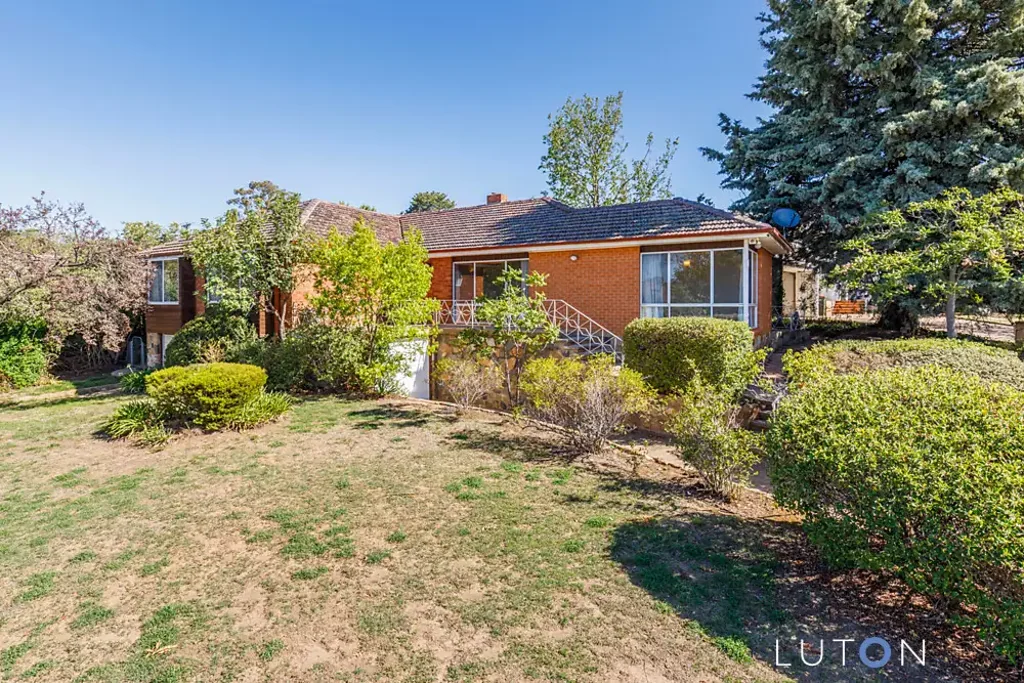 Focus on Family Living in Red Hill