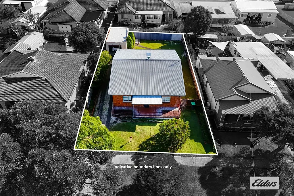 Taree 4房  SELL THE CAR YOU WON'T NEED IT HERE